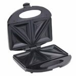 BLACK & DECKER 3-In-1 Sandwich & Waffle Maker, 780W, TS2130-B5 – Black - الصورة 3