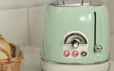 ARIETE VITAGE TOASTER 810W 2 SLICE GREEN